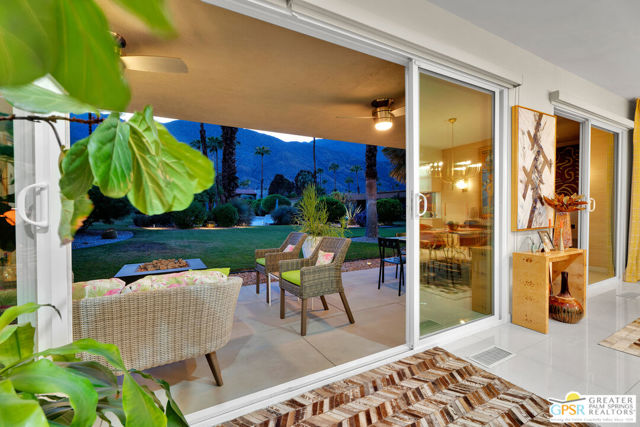 2285 S Calle Palo Fierro, Palm Springs, CA 92264