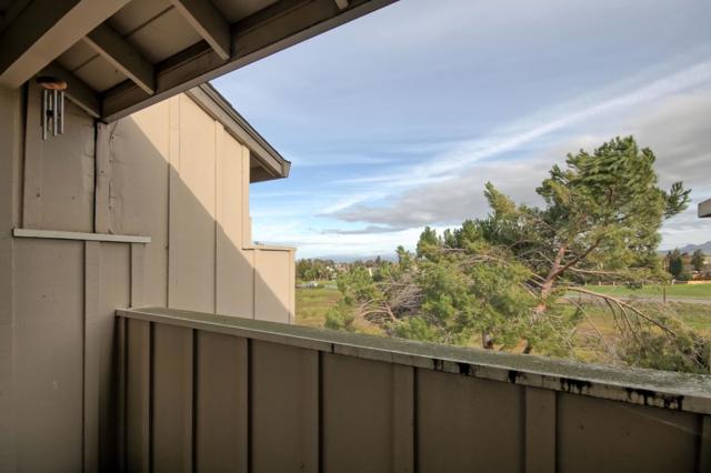 141 Joes Lane, Hollister CA: https://media.crmls.org/mediaz/a21e6179-6084-4bc4-8333-5f6ae72d111f.jpg
