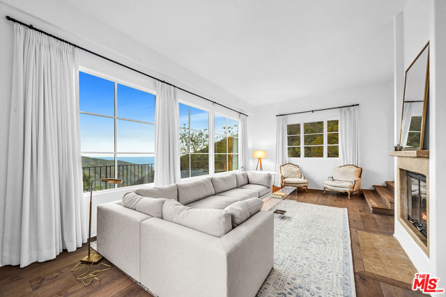 2382 Live Oak Meadows Road, Malibu CA: https://media.crmls.org/mediaz/a21f5bfd-f21a-4bc5-8c1e-93f99e457117.jpg