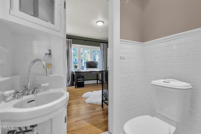 Detail Gallery Image 17 of 35 For 863 N Hill Ave, Pasadena,  CA 91104 - 4 Beds | 3 Baths