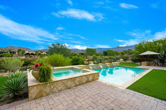 936 Andreas Canyon Drive, Palm Desert, CA 92260