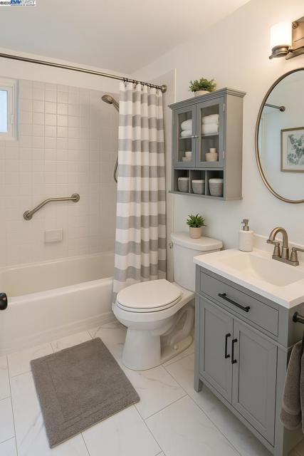 808 Martin Blvd, San Leandro CA: https://media.crmls.org/mediaz/a220e606-531e-4a82-9388-56e0592930bc.jpg