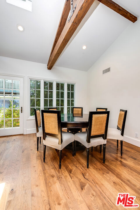 334 S Westgate Avenue, Los Angeles CA: https://media.crmls.org/mediaz/a2217d3a-ea0c-473d-af66-7a536c13840c.jpg
