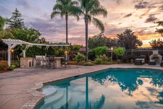 13001 Anza Drive, Saratoga CA: https://media.crmls.org/mediaz/a221b862-7676-4f00-9be8-34e73421f0b8.jpg
