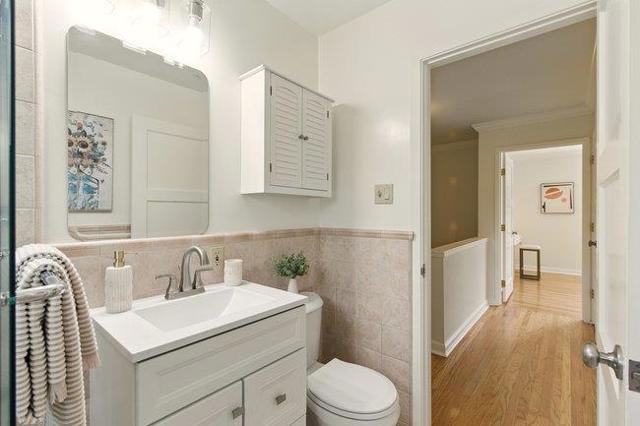 3642 Mcnulty Way, Redwood City CA: https://media.crmls.org/mediaz/a221ed8b-2107-45de-9419-5fce9cab645e.jpg