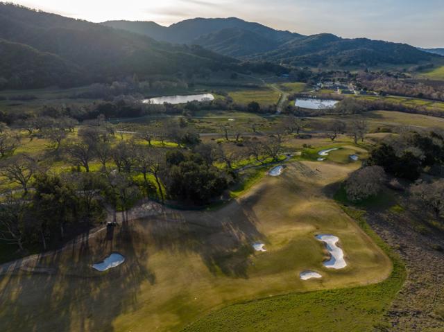 15 Potrero Trail (Lot 188), Carmel CA: https://media.crmls.org/mediaz/a2221cce-1690-4900-9d9d-0d453669bf5f.jpg