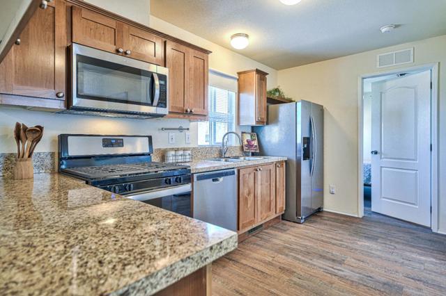 55 San Juan Grade Road, Salinas CA: https://media.crmls.org/mediaz/a2225388-6789-4114-aa88-6798e9855c0c.jpg