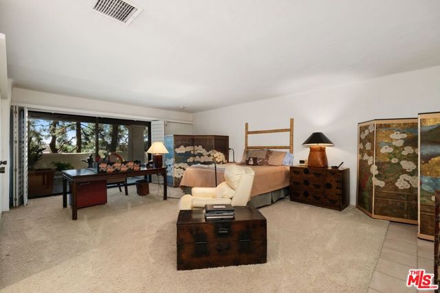 2107 Century Woods Way, Los Angeles, California 90067, 3 Bedrooms Bedrooms, ,2 BathroomsBathrooms,Condominium,For Sale,Century Woods,23315621