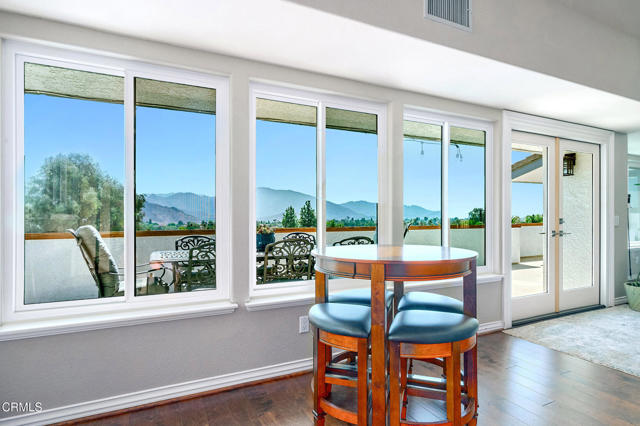 2207 Terra Bella Lane, Camarillo CA: https://media.crmls.org/mediaz/a2234ff9-b095-41b1-8dd0-437eb57576f0.jpg
