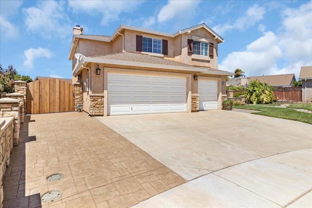 1851 Burgundy Circle, Gonzales CA: https://media.crmls.org/mediaz/a2248c3e-d354-4947-9bc8-19070483ae8e.jpg