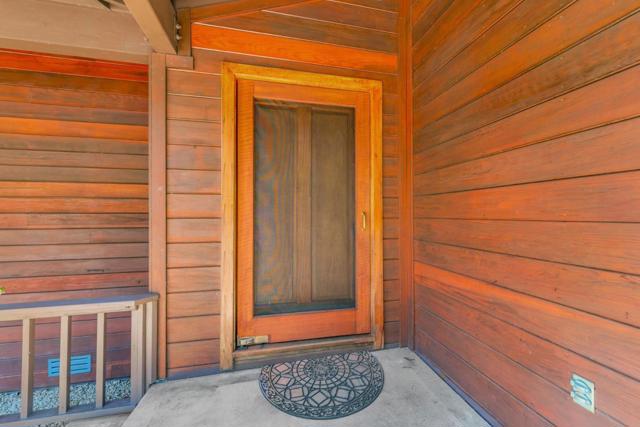 950 Oak Ridge Road, Los Gatos CA: https://media.crmls.org/mediaz/a227ad62-7e8e-49bc-a848-913a584023d7.jpg