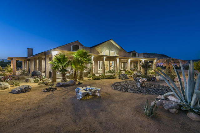 3569 Calmada Road, Pioneertown CA: https://media.crmls.org/mediaz/a228354e-0eed-4441-a9d8-de31f1ff9ab4.jpg