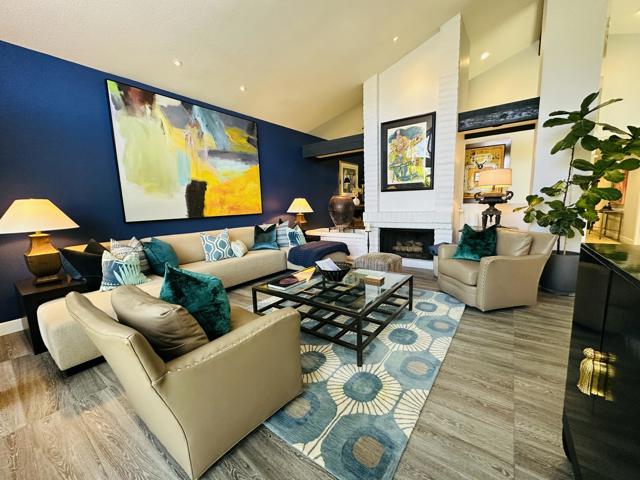 107 Tanglewood Trail, Palm Desert CA: https://media.crmls.org/mediaz/a229d143-4d19-4474-ad2c-c882f28ebba7.jpg