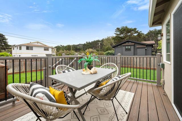 231 Virginia Avenue, Moss Beach CA: https://media.crmls.org/mediaz/a22b5123-71f5-4bc0-819c-700108cf2699.jpg