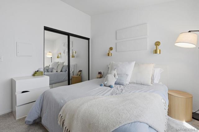 Image 20 of 45 For 1460 Hornblend