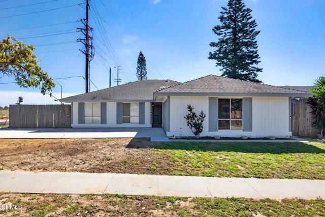 Detail Gallery Image 3 of 32 For 6368 Hunter St, Ventura,  CA 93003 - 5 Beds | 3 Baths