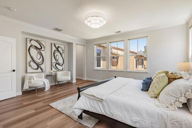 841 E River Parkway, Santa Clara CA: https://media.crmls.org/mediaz/a22dd65d-b7a8-44c2-8d40-af1a8895d9cf.jpg