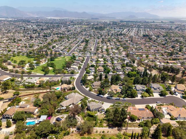 2048 Sierra Mesa Drive, Camarillo CA: https://media.crmls.org/mediaz/a22df918-886b-40cc-b4b1-037fb9b6b75c.jpg