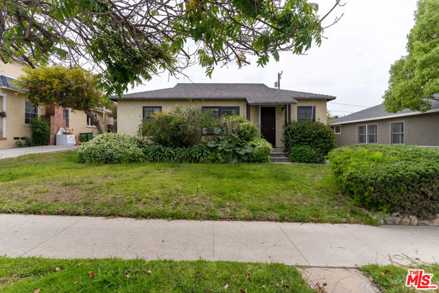 10748 WHITBURN Street photo 1