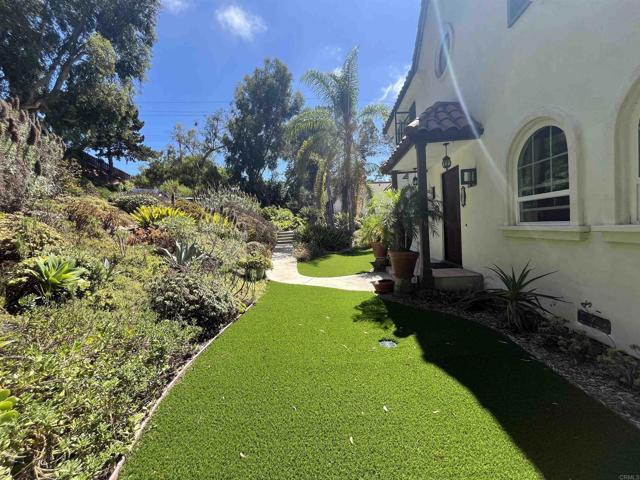 Detail Gallery Image 39 of 50 For 765 Mays Hollow Lane, Encinitas,  CA 92024 - 4 Beds | 3/1 Baths