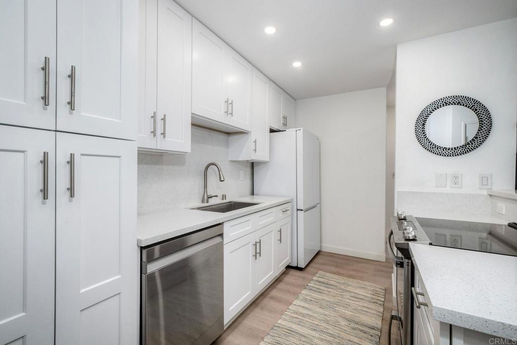 1810 El Camino Real - photo 5