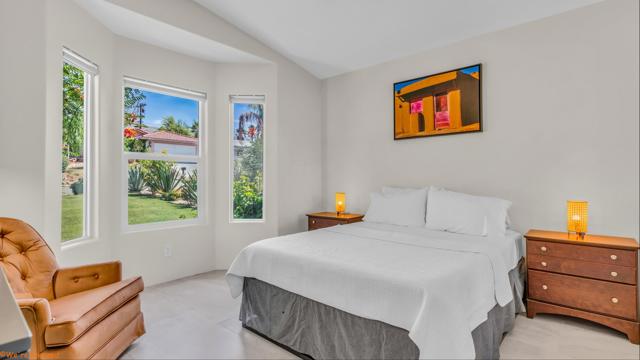 68099 Via Domingo, Desert Hot Springs CA: https://media.crmls.org/mediaz/a230fe67-9e21-403f-a3cc-397bf84b23f0.jpg