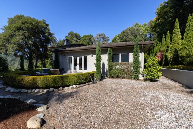 3375 Allred Lane, Soquel CA: https://media.crmls.org/mediaz/a2331abc-361c-436c-a3d0-d480eabf9ac2.jpg