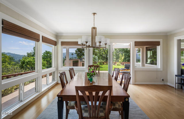 5109 Redwillow Lane, La Canada Flintridge CA: https://media.crmls.org/mediaz/a233c5a7-dce1-485f-99e4-f2c78b9a245d.jpg