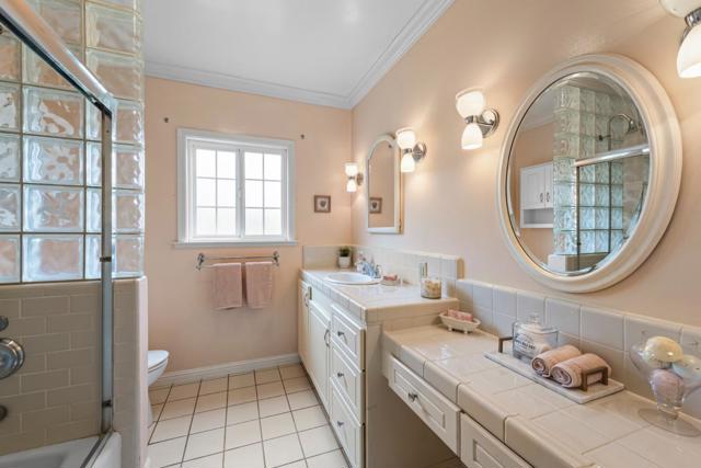 13755 Columbet Avenue, San Martin CA: https://media.crmls.org/mediaz/a2349619-22e4-4d7c-9005-f8bea89db64a.jpg