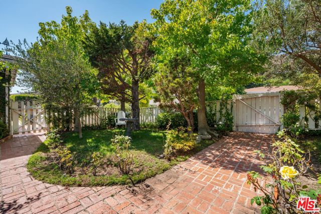 Drew Fenton | 370 Surfview Drive Pacific Palisades CA | MLS: 7385263 Drew Fenton | 370 Surfview Drive Pacific Palisades CA | MLS: 7385263