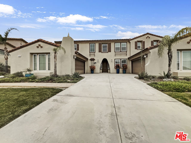 4985 Woodley Ridge Dr, Rancho Cucamonga, CA 91739