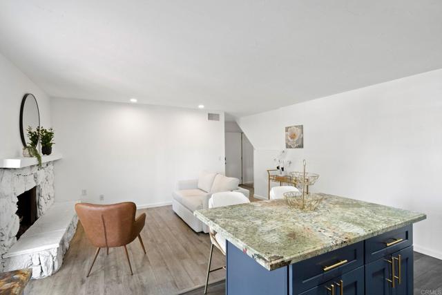 2548 Katherine Court, El Cajon CA: https://media.crmls.org/mediaz/a2371938-20ad-49c7-aad2-d3b4aef998bf.jpg