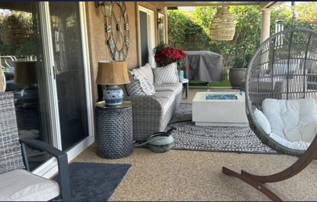 82570 Delano Drive, Indio CA: https://media.crmls.org/mediaz/a23751d9-e456-4a10-819e-cc1a8aa4120f.jpg