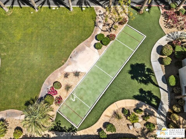 57410 Via Vista Vista, La Quinta CA: https://media.crmls.org/mediaz/a2392564-3ed2-4c1c-9d13-ea25e2db0748.jpg