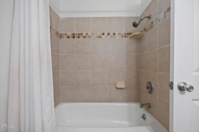Detail Gallery Image 19 of 29 For 3886 Northland St, Newbury Park,  CA 91320 - 3 Beds | 2/1 Baths