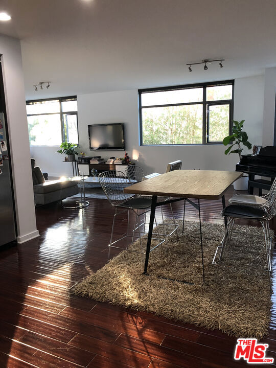 13045 Pacific, Los Angeles CA: https://media.crmls.org/mediaz/a23a7fed-69f8-4191-9ea0-422a3e817cc0.jpg