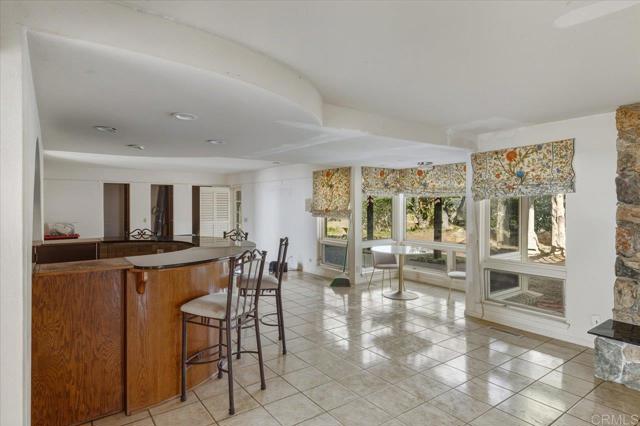 Detail Gallery Image 17 of 55 For 1050 Rice Canyon Rd, Fallbrook,  CA 92028 - 5 Beds | 4/2 Baths