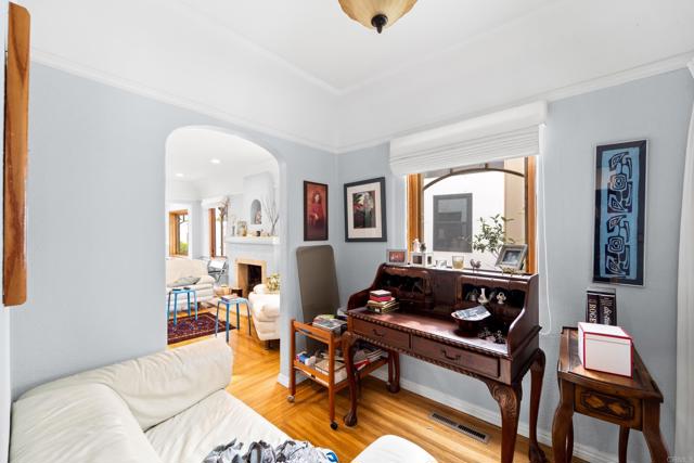 Image 13 of 31 For 3233 Canon Street