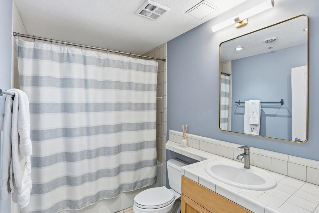 850 Beech St - photo 17