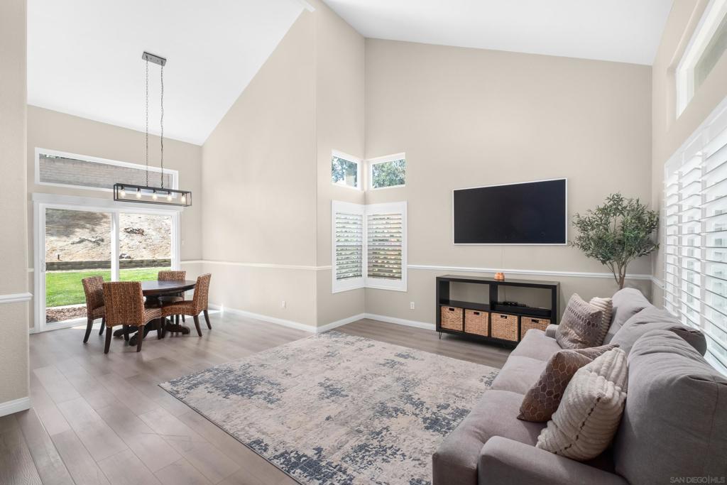 1865 Ithaca Dr - photo 3