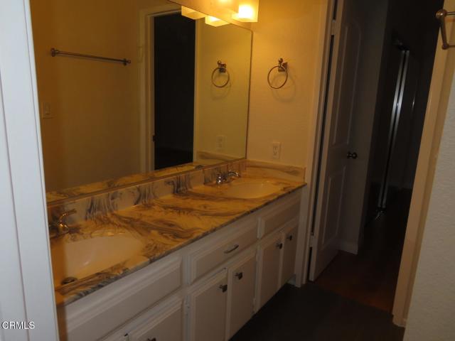808 Magnolia Avenue, Pasadena CA: https://media.crmls.org/mediaz/a2415540-c88f-472e-b576-6396c7e13640.jpg