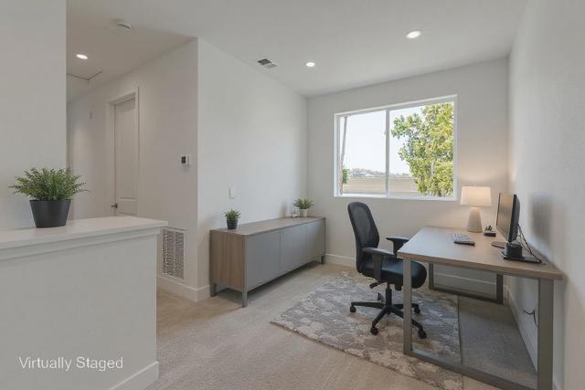 528 Lapis Court, San Ramon CA: https://media.crmls.org/mediaz/a2419f1a-2bdf-4521-93d4-2c2ad6058015.jpg