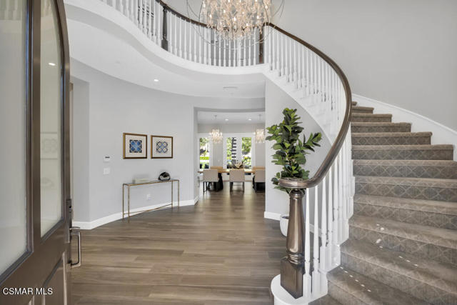 5715 Calais Court, Calabasas CA: https://media.crmls.org/mediaz/a241e71a-38d4-4336-95aa-3d928e9195da.jpg