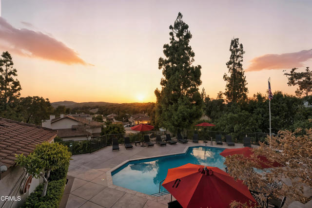 1095 Amberton Lane, Thousand Oaks CA: https://media.crmls.org/mediaz/a242a193-b693-470b-8d75-9ece2aa31462.jpg
