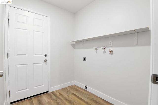 96 Coral Ln, Suisun City CA: https://media.crmls.org/mediaz/a242eac1-a364-494a-822c-8cb71401a819.jpg