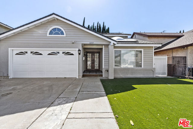 8557 Norwich Avenue, North Hills CA: https://media.crmls.org/mediaz/a2439c01-38a4-434e-a7f5-612ecefcfdec.jpg