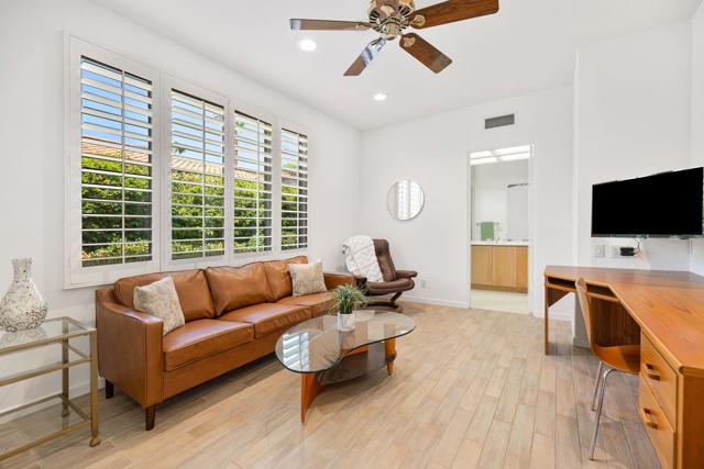 479 Desert Holly Drive, Palm Desert, CA 92211