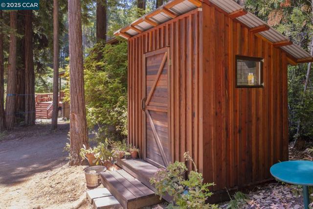 Image 39 of 52 For 28581 Navarro Ridge Road