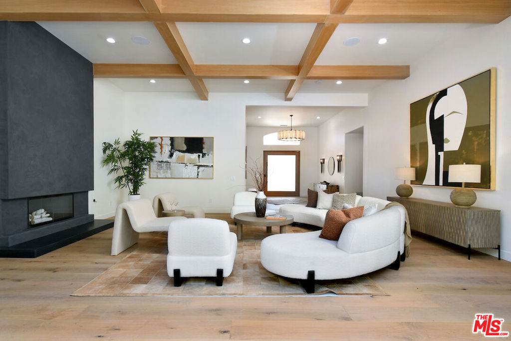 MLS #26858919 image #11