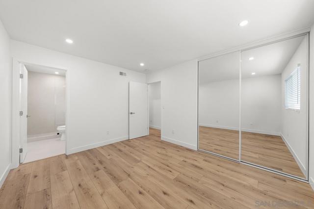 3297 Ashford, San Diego CA: https://media.crmls.org/mediaz/a24581f2-8286-498d-93f0-445d79525f46.jpg